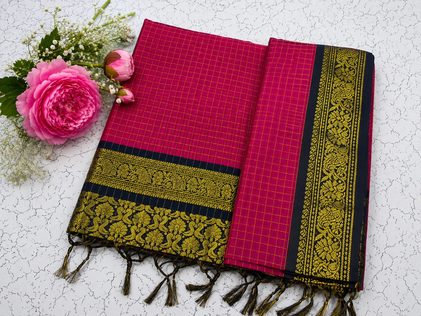 Excellent Kalyani Cotton  Multi Checks  Saree