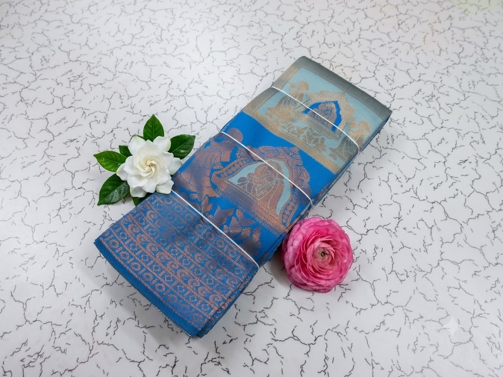 Beautyfull Lakshmi Kubera silk Saree